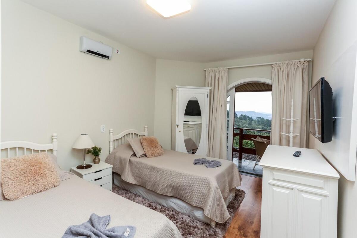 Quatre Saison 412 - Flat Nas Montanhas Perfeito Para Relaxar Campos do Jordao Exterior photo